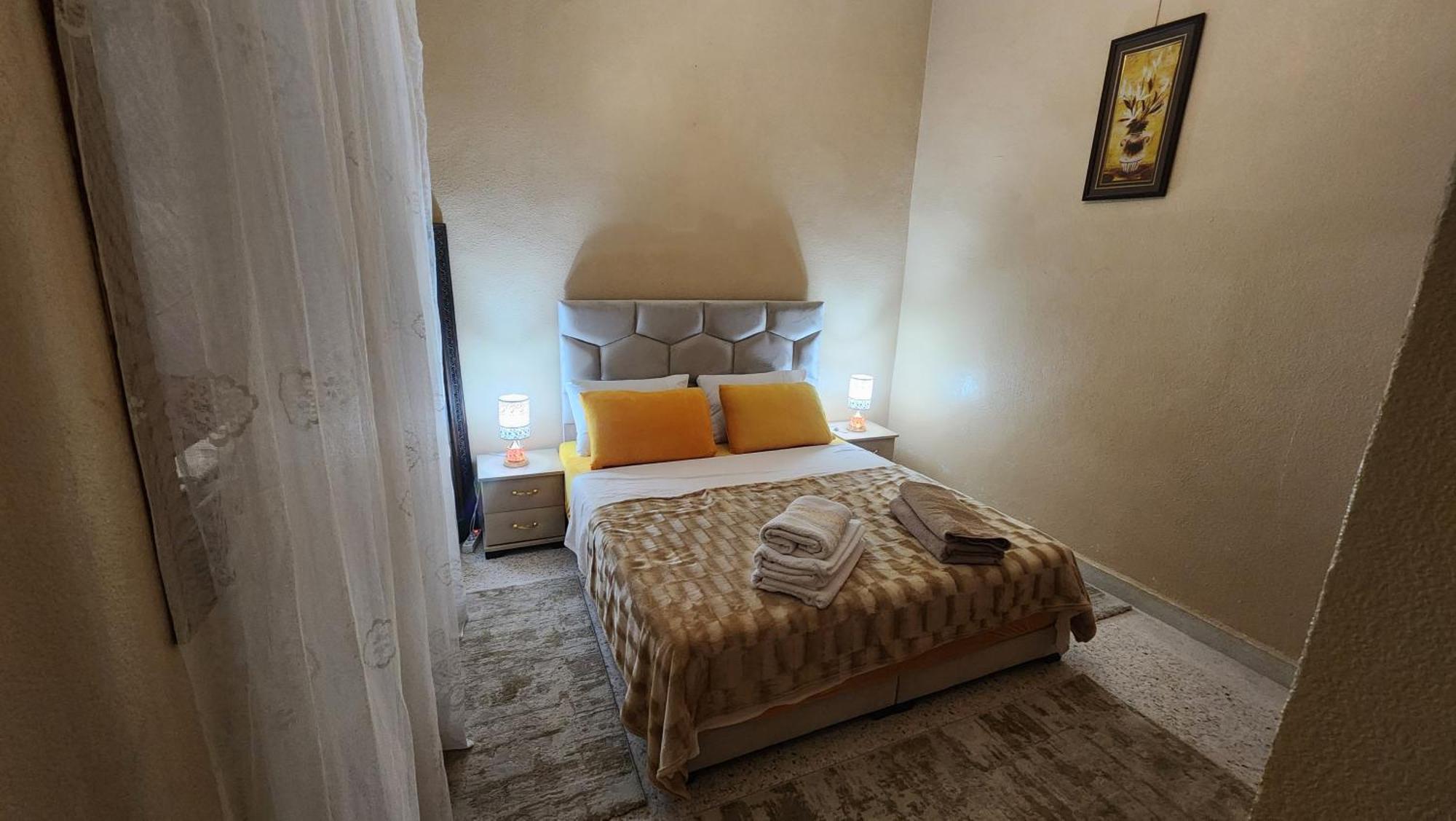 Appartement Riad 5Min A Pied De L'Aeroport Marrakesh Buitenkant foto