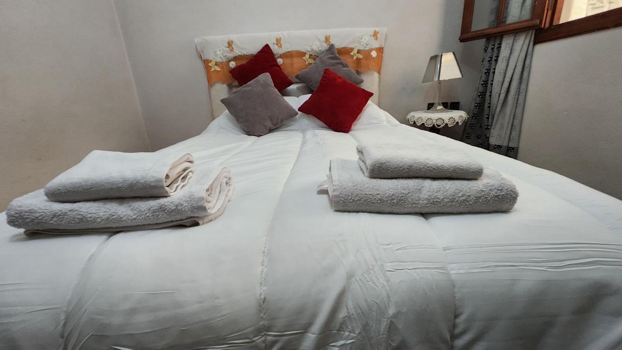 Appartement Riad 5Min A Pied De L'Aeroport Marrakesh Buitenkant foto