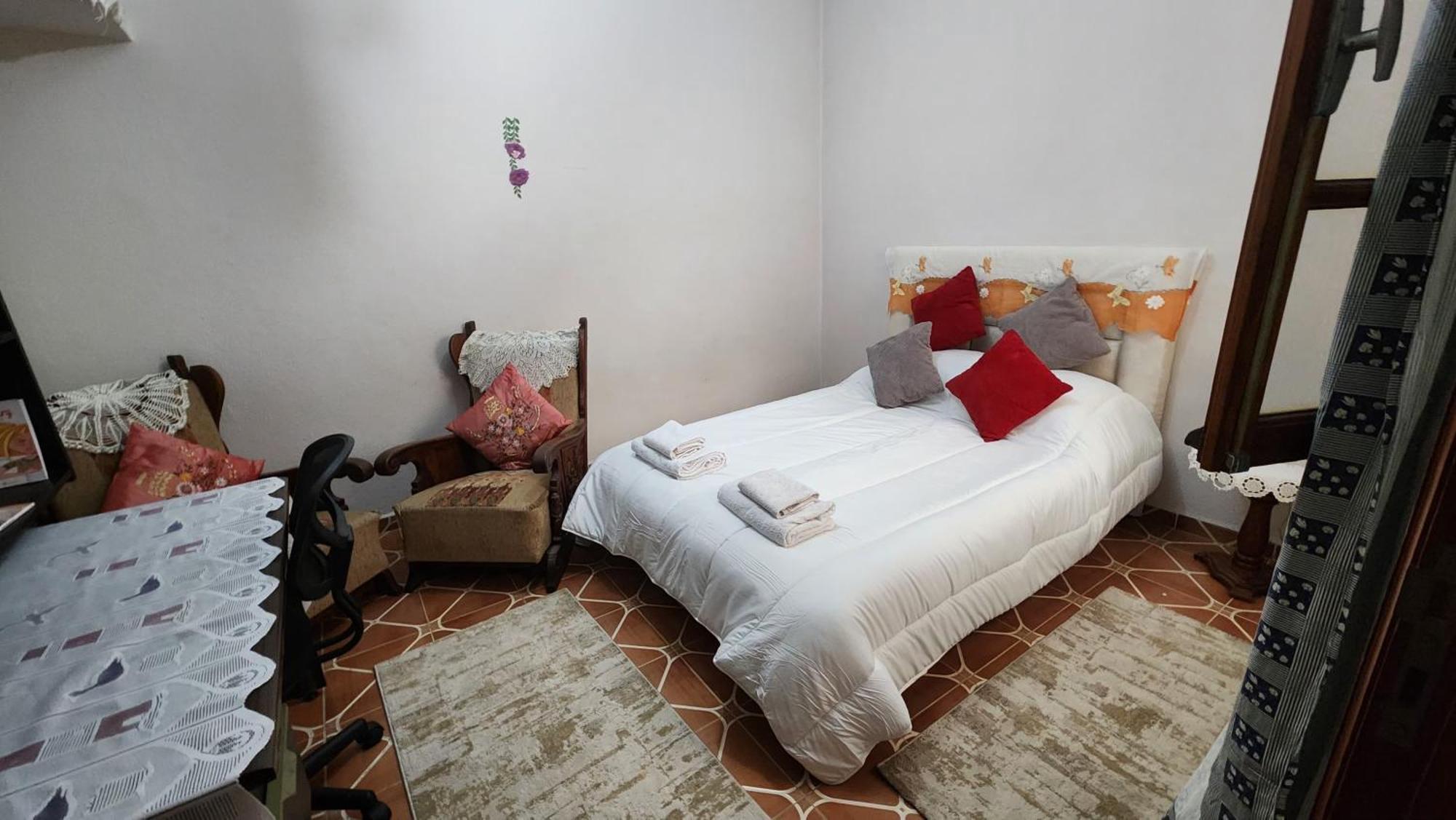 Appartement Riad 5Min A Pied De L'Aeroport Marrakesh Buitenkant foto