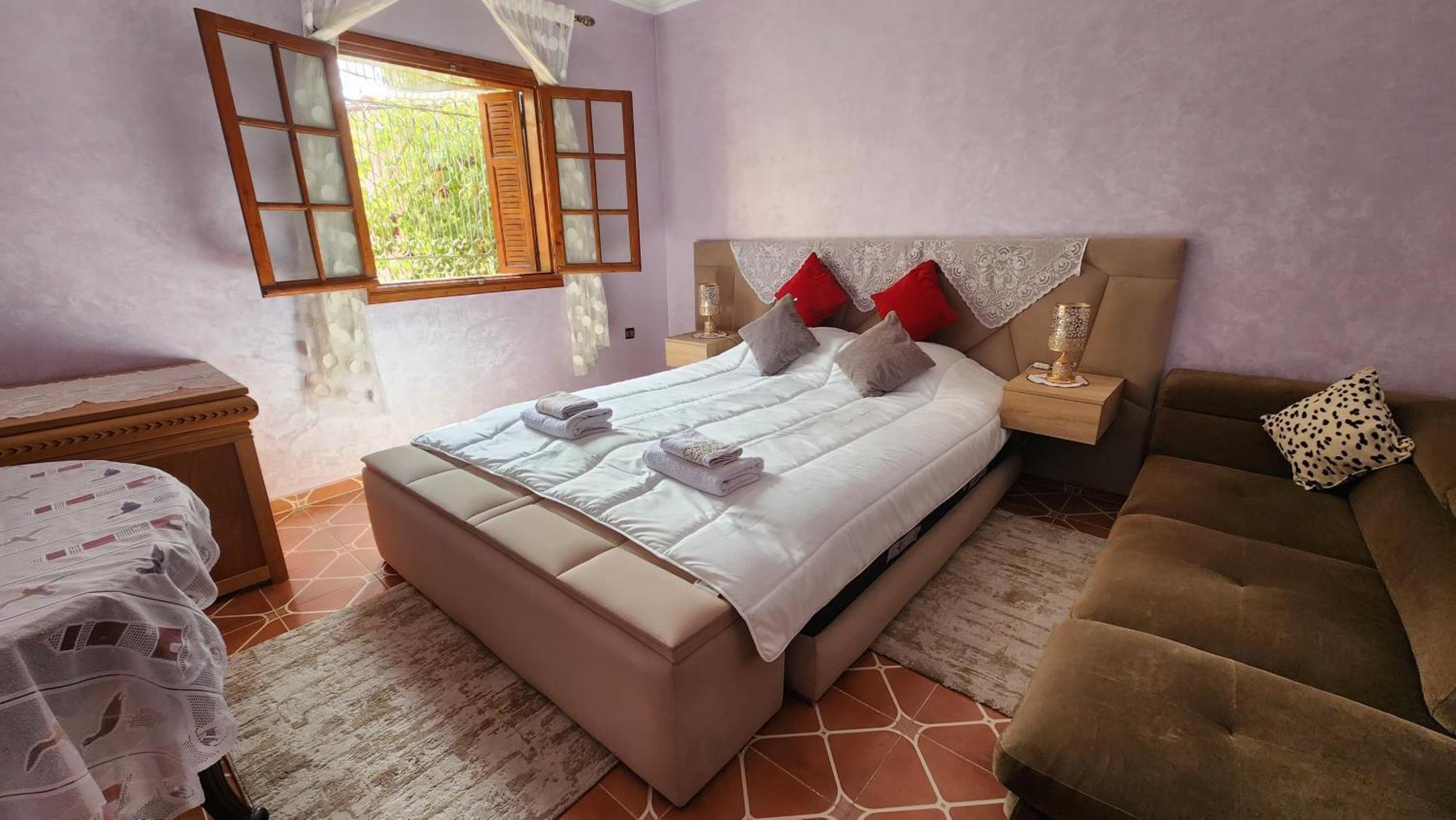 Appartement Riad 5Min A Pied De L'Aeroport Marrakesh Buitenkant foto