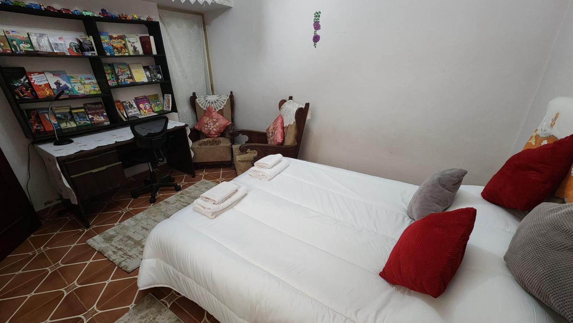 Appartement Riad 5Min A Pied De L'Aeroport Marrakesh Buitenkant foto